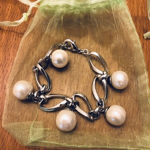 Fresh Water Pearl bracelet